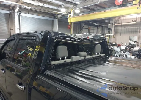 2018 Ford F-150 Xlt z USA, uszkodzony, nr VIN 1FTFW1EG3JFE27773